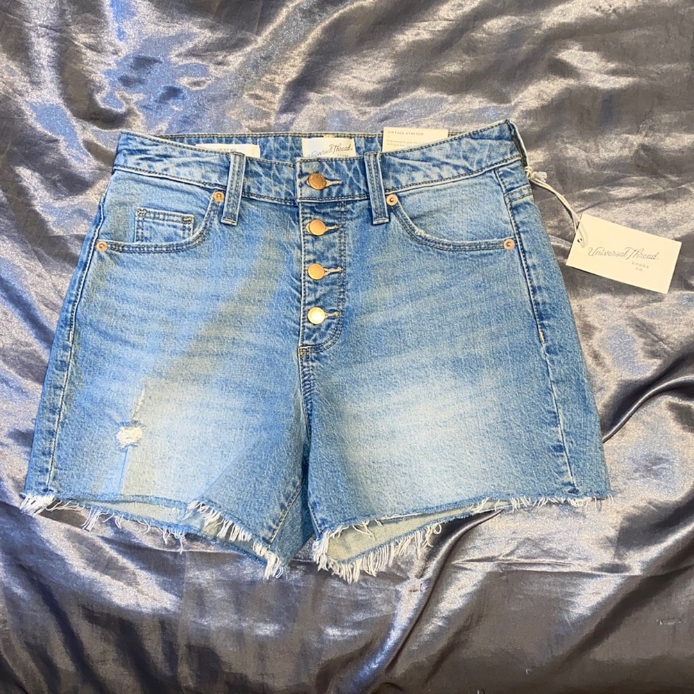 Universal thread Jean shorts, 0/25R